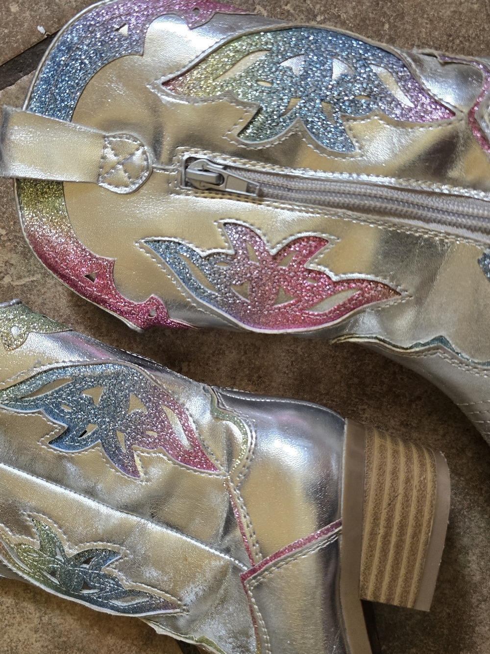 Silver Cowboy Boots Little Girls Size 11 - Picture 6 of 6